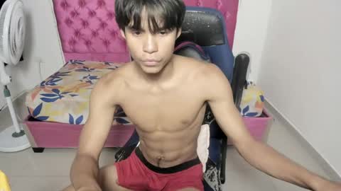 Snapshot of skinny_sam23 chatting on 5, 6, 2026 sam online show from 5, 6, 2026