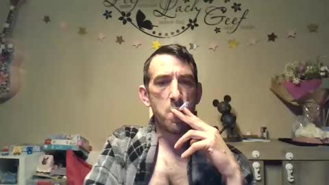 SkinnyBigCock2 online show from 18, 4, 2026