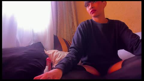 skinnybody_ online show from 10, 4, 2026