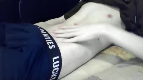 skinnycuteb0y online show from 31, 5, 2026