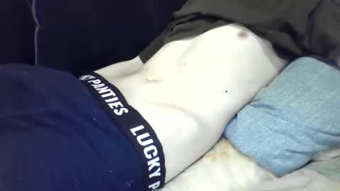 skinnycuteb0y online show from 5, 6, 2026