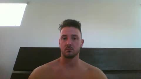 skinnyguylongdick1 online show from 19, 10, 2025