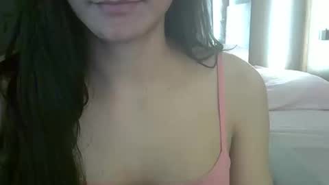 Snapshot of skinnykittencam chatting on 6, 4, 2026 skinnykittencam online show from 6, 4, 2026