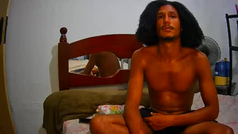 Snapshot of skinnylatinman chatting on 15, 2, 2025 Skinny Latin Man online show from 15, 2, 2025