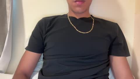 Snapshot of skinnypapi chatting on 2, 10, 2025 papi online show from 2, 10, 2025