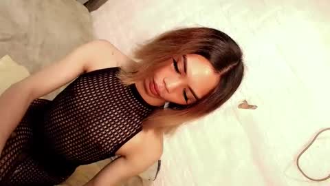 skinnytrans69 online show from 11, 4, 2026