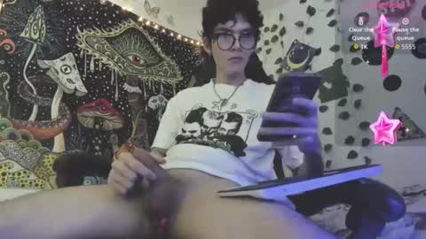 Snapshot of skiny_dann chatting on 18, 5, 2026 skiny_dann online show from 18, 5, 2026