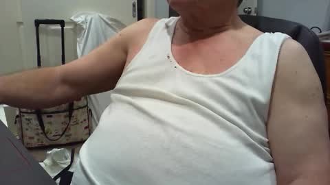 Snapshot of skipper1970 chatting on 27, 5, 2026 Skipper1970 online show from 27, 5, 2026