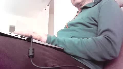 Slave Frank online show from 31, 1, 2025