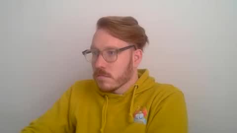 Snapshot of sklave_s chatting on 3, 5, 2026 sklave_s online show from 3, 5, 2026