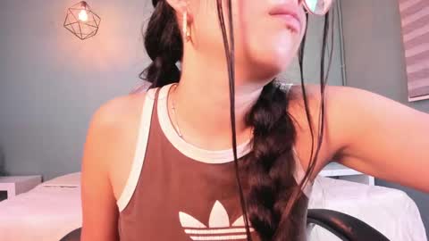 Hanna  online show from 12, 2, 2025