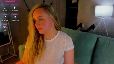 Snapshot of sky_kuper chatting on 18, 7, 2026 Sky online show from 18, 7, 2026