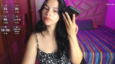 Snapshot of sky_lover_ chatting on 29, 4, 2026 Sky online show from 29, 4, 2026