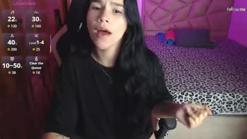 Snapshot of sky_lover_ chatting on 17, 6, 2026 Sky online show from 17, 6, 2026