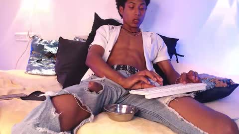 Snapshot of sky_walkerss chatting on 20, 2, 2026 sky_walkerss online show from 20, 2, 2026