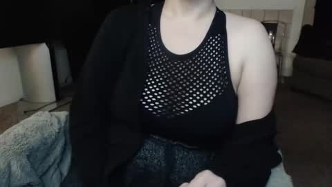 SKYLE   online show from 4, 12, 2025