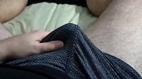 Snapshot of skyblu2031 chatting on 27, 10, 2025 skyblu2031 online show from 27, 10, 2025