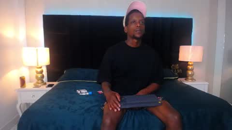 SKYLERBIGXXX online show from 28, 6, 2026