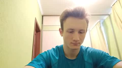 Snapshot of skyvolt9 chatting on 20, 11, 2025 skyvolt9 online show from 20, 11, 2025