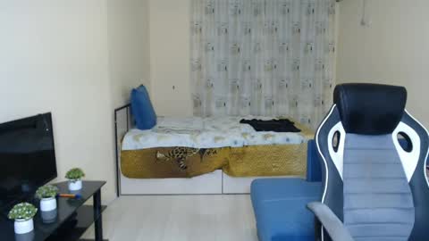 Snapshot of slavaxxx777 chatting on 27, 5, 2026 Slava GAY. PVT OPEN. online show from 27, 5, 2026