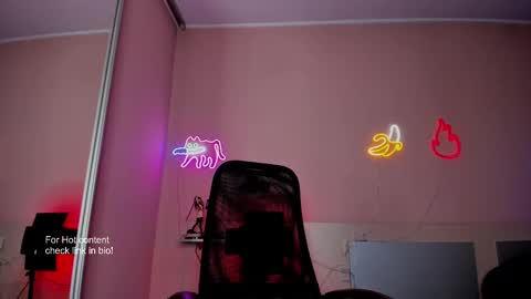 Slemgem Amy  friends online show from 9, 2, 2025