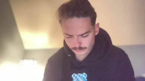 SlickMass online show from 2, 1, 2025