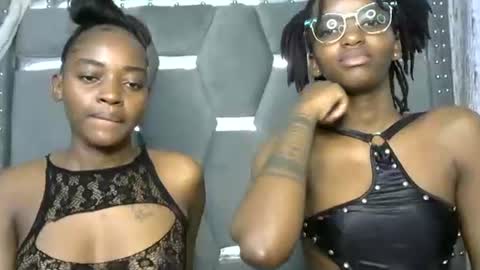 Snapshot of slim_4cutie chatting on 24, 10, 2025 cutie online show from 24, 10, 2025