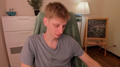 Snapshot of slim_andy chatting on 13, 12, 2024 Andy online show from 13, 12, 2024