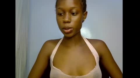 Snapshot of slim_candy12 chatting on 29, 5, 2026 Lily online show from 29, 5, 2026