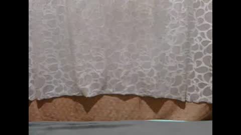 slim_girl01 online show from 23, 1, 2025