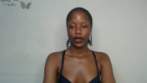 perry online show from 18, 2, 2026