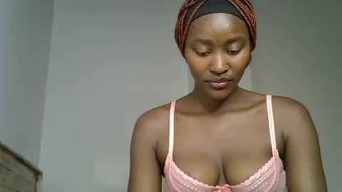 Snapshot of slim_queen254 chatting on 17, 7, 2026 slim_queen254 online show from 17, 7, 2026