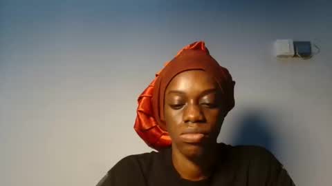 Snapshot of slimbaby16 chatting on 4, 11, 2025 Slim online show from 4, 11, 2025