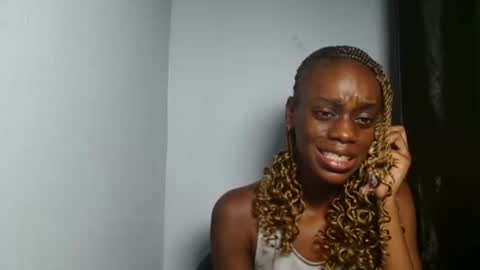 Snapshot of slimbaby16 chatting on 17, 11, 2025 Slim online show from 17, 11, 2025