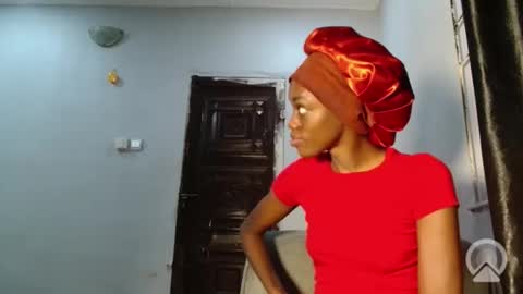 Snapshot of slimbaby16 chatting on 26, 11, 2025 Slim online show from 26, 11, 2025