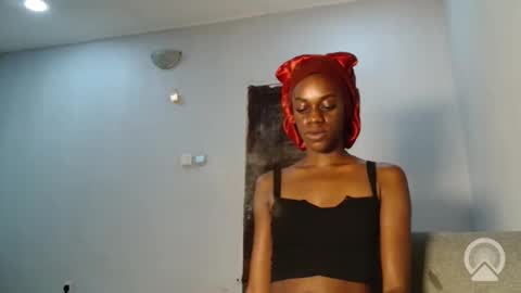 Snapshot of slimbaby16 chatting on 28, 11, 2025 Slim online show from 28, 11, 2025