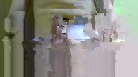Snapshot of slimnthick69 chatting on 20, 5, 2026 slimnthick69 online show from 20, 5, 2026