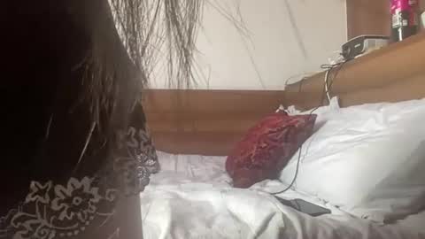 Snapshot of slimthickdesi chatting on 15, 6, 2026 slimthickdesi online show from 15, 6, 2026