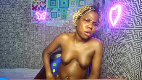 Snapshot of slimzyxdoll chatting on 24, 6, 2026 slimzyxdoll online show from 24, 6, 2026