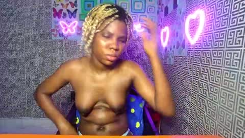 Snapshot of slimzyxdoll chatting on 5, 7, 2026 slimzyxdoll online show from 5, 7, 2026