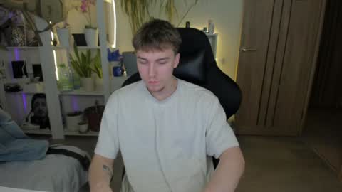 Mila online show from 2, 2, 2025