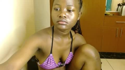 Snapshot of slutty_charmz chatting on 15, 1, 2026 Bree online show from 15, 1, 2026