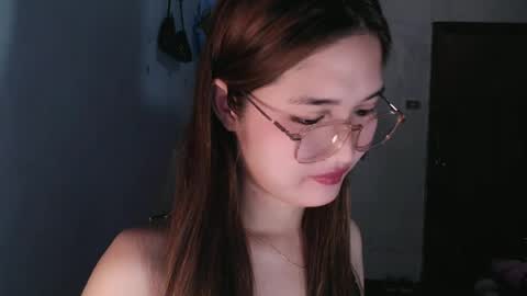 slutty_hannaxx online show from 19, 6, 2026