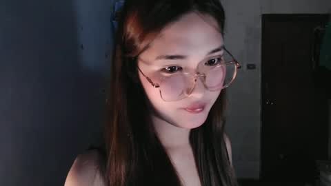 slutty_hannaxx online show from 30, 6, 2026