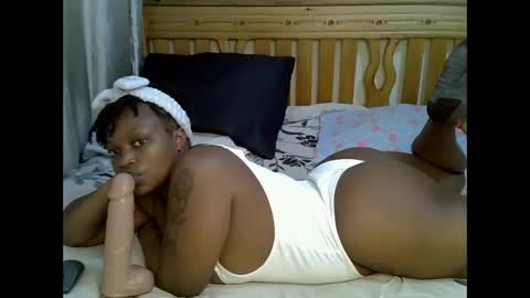 sluttydevil6 online show from 15, 9, 2025