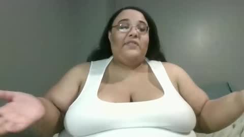 Snapshot of sluttyjess31 chatting on 17, 5, 2026 Jessica online show from 17, 5, 2026