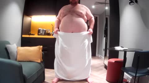 Snapshot of slutwhorentertainer chatting on 27, 12, 2024 SlutWhoreNtertainer online show from 27, 12, 2024