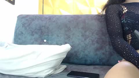 Small Hot19 online show from 10, 3, 2025