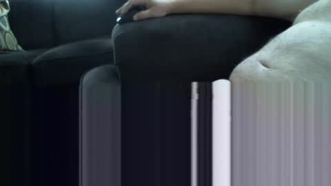 Snapshot of small_weener18 chatting on 1, 12, 2024 small_weener18 online show from 1, 12, 2024