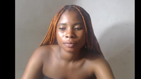 Snapshot of smallsluty chatting on 21, 5, 2026 smallsluty online show from 21, 5, 2026